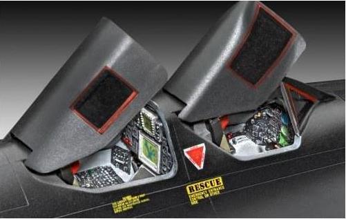 Actual product image Revell Lockheed SR-71 Blackbird