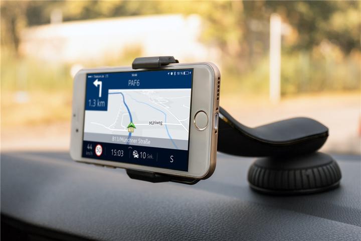 Actual product image Goobay Suction Cup Smartphone Car Mount, Black