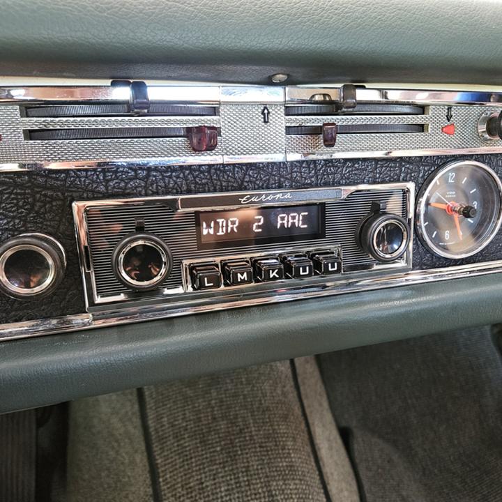Produktbild Retrosound Design "Europa", "Motor-6" Set mit DAB+, Bluetooth, A2DP, USB