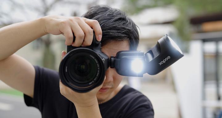 Produktbild Godox V1PRO (Aufsteckblitz, Sony)