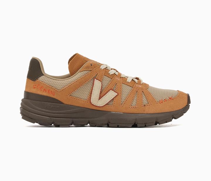Produktbild Veja x Carnan Salar Vibram (39)