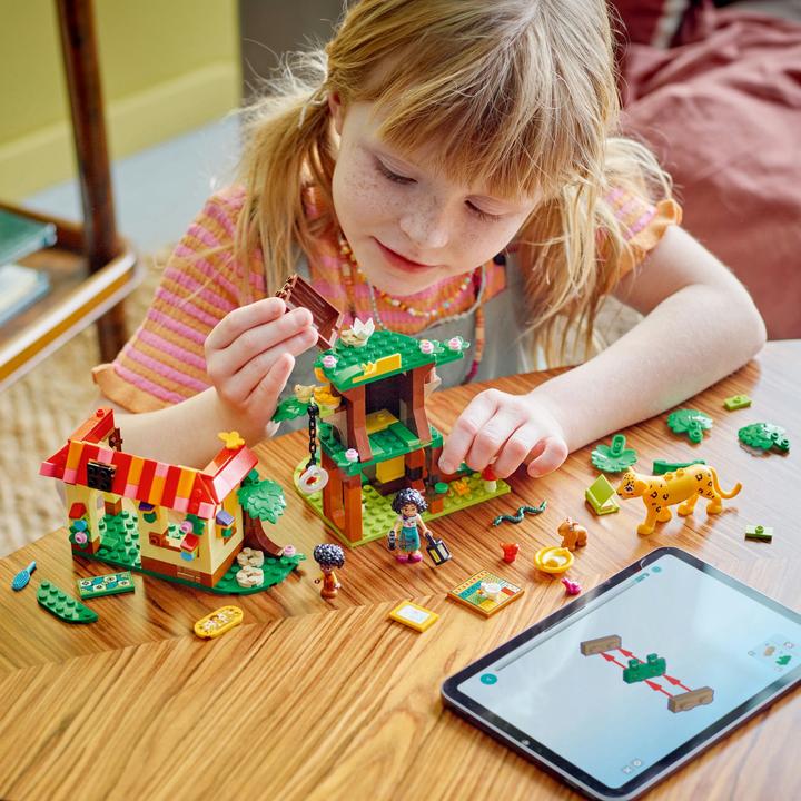 Produktbild LEGO Antonios Tierhof (43251, LEGO Disney)