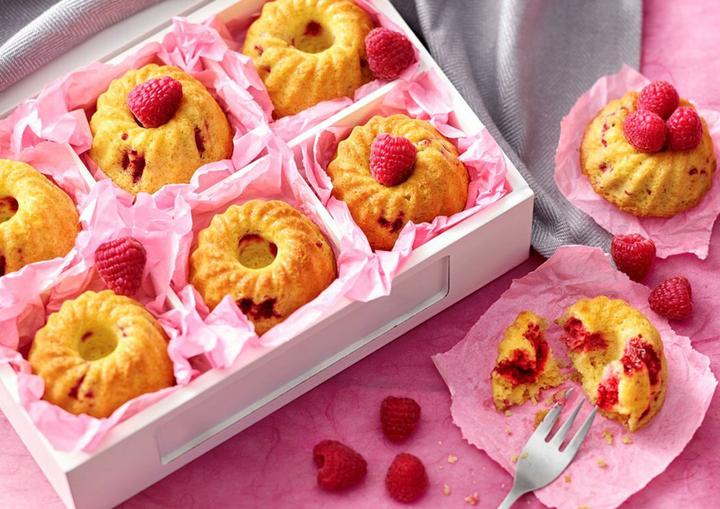 Produktbild Dr. Oetker Muffin-Gugelhupfform 6er Cups (17.50 cm)