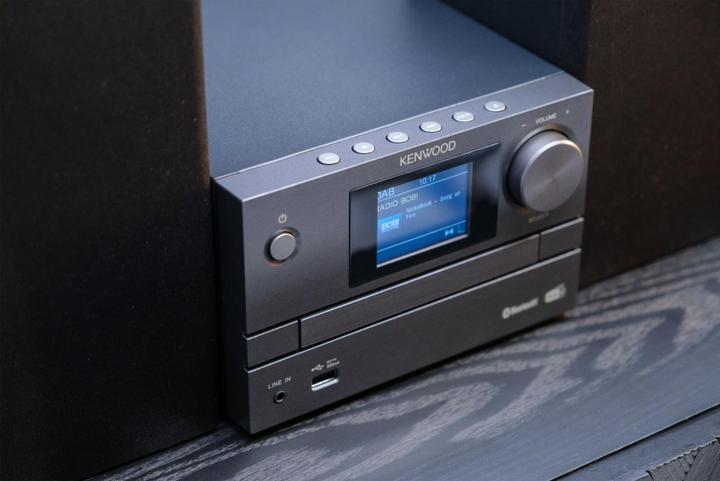 Image du produit Kenwood M-525 DAB (Bluetooth, Lecteur de CD, 1x 7 W)