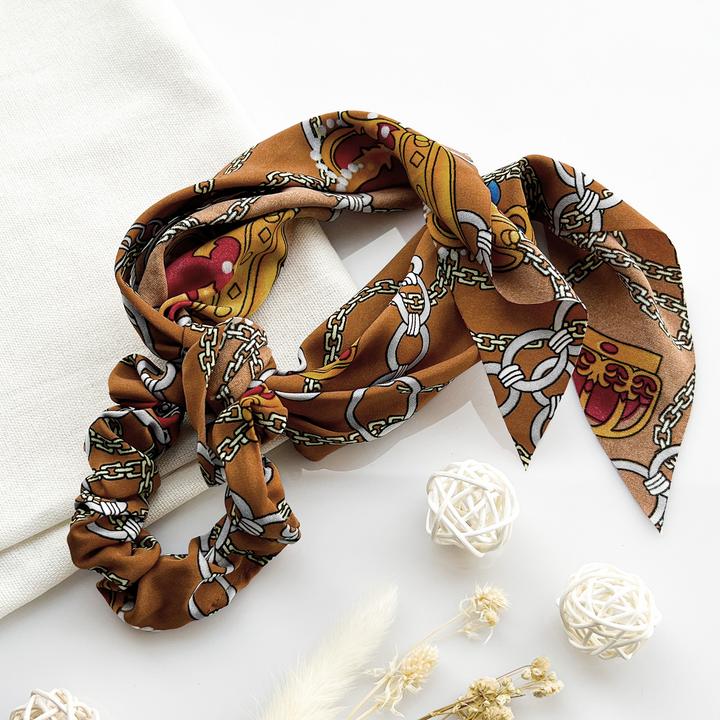Produktbild Avizar Scrunchie Kettenmuster Halstuch Meredith (Haargummi)