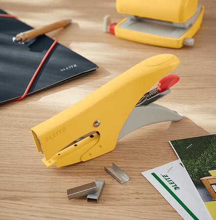 Produktbild Leitz Heftzange Cosy Gelb (15 Blätter)