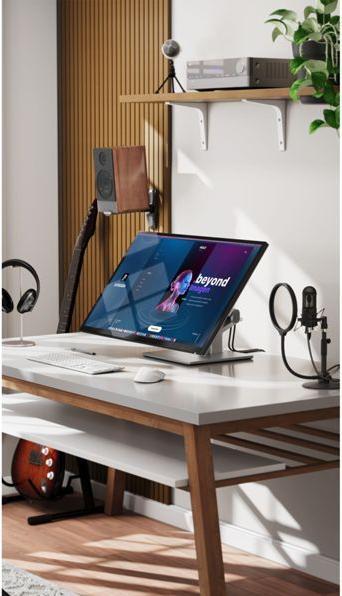 Actual product image Alogic Clarity 6K Touch 32C6KPDTF (6016 x 3384 pixels, 32")