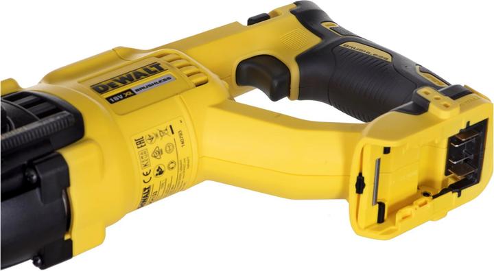 Actual product image DeWalt DCH133N-XJ (Rechargeable battery operated)