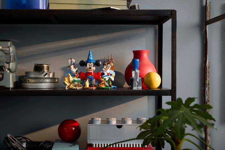 Produktbild LEGO Disney Magie (21352, LEGO Ideas, LEGO Seltene Sets)