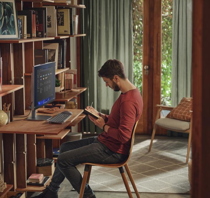 Produktbild HP OmniStudio X AIO 27-cs1075ng (1000 GB, 16 GB, Intel Core Ultra 7 256V)