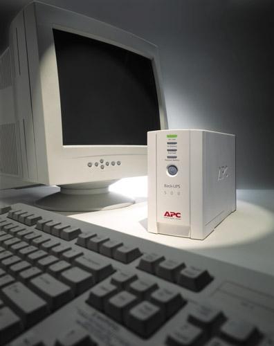 Produktbild APC Back-UPS CS 500, US Modell! (500 VA, 300 W)