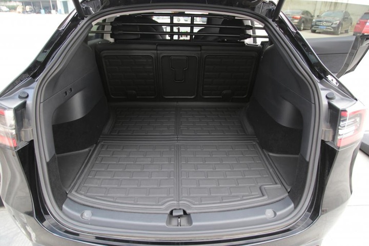 Actual product image trends4cents Boot mat