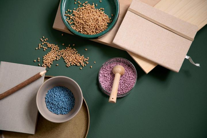 Actual product image Sebra Mums plate set