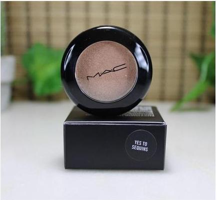 Produktbild MAC Cosmetics Dazzleshadow (Yes To Sequin)