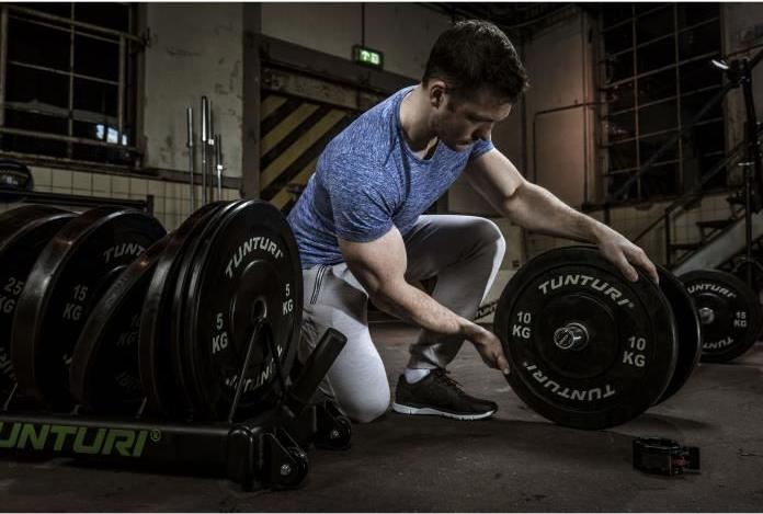 Immagine prodotto Tunturi Bumper Plate Hantelscheiben 50 mm 10 kg (1 x 10 kg)