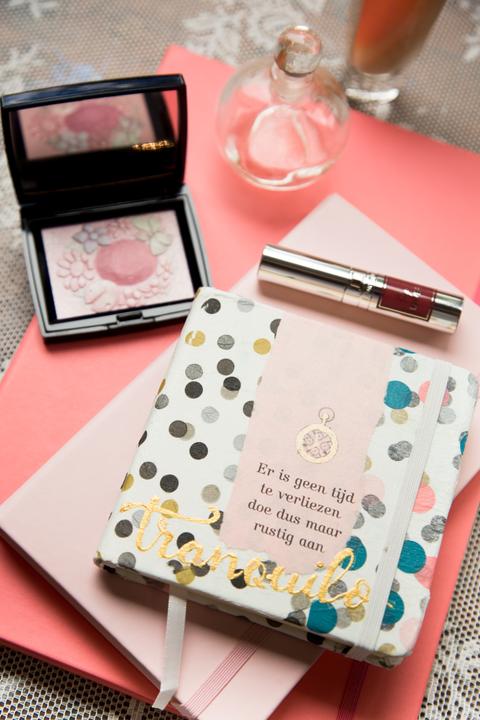 Actual product image Talens Sketchbook 12x12 white (12 x 12 cm)