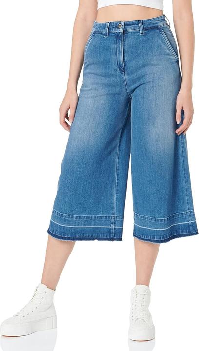 Actual product image Moschino Personalized Skate Back Tag Culottes (48)