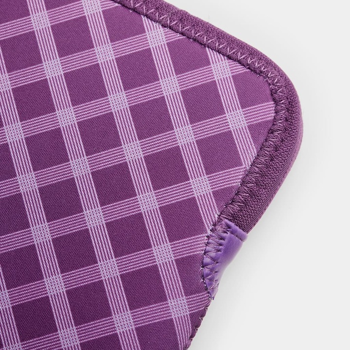 Produktbild Trunk 13" MacBook Pro & Air Sleeve, Medium Purple Tartan (13", Apple)