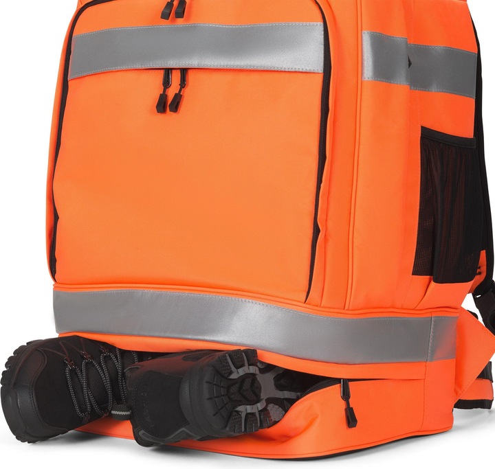 Actual product image Dicota Backpack Hi-Vis 65 litres – orange (65 l)