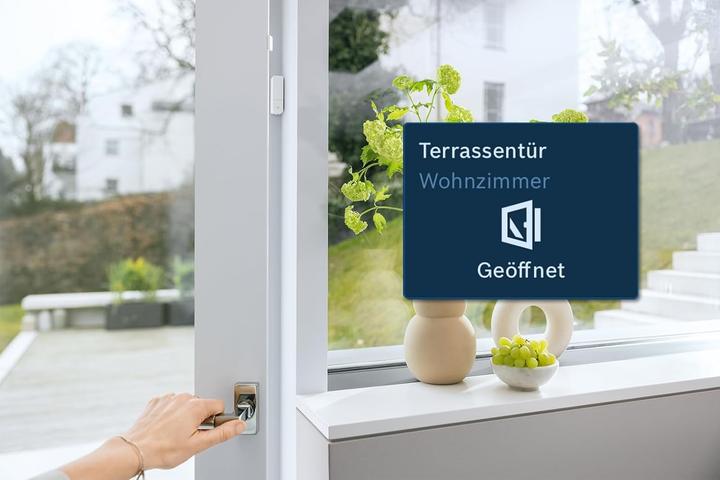 Immagine prodotto Bosch Hausgeräte Kit avvio sicurezza casa intelligente con rilevatore fumo e sensore porte/finestre, controllo app
