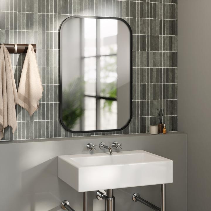 Actual product image Umbra Hub Rectangle Wall Mirror (91 x 3 x 61 cm)