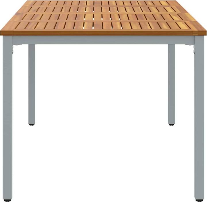 Braun, Natur und Grau, Natur und Schwarz