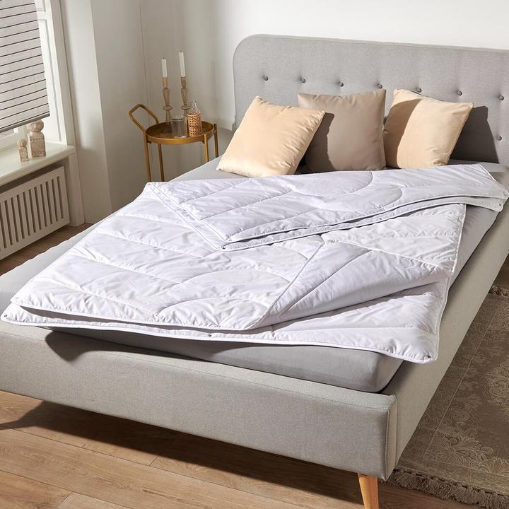 Actual product image Traumschlaf Kamelhaar Nature (1625 g, 155 x 220 cm)