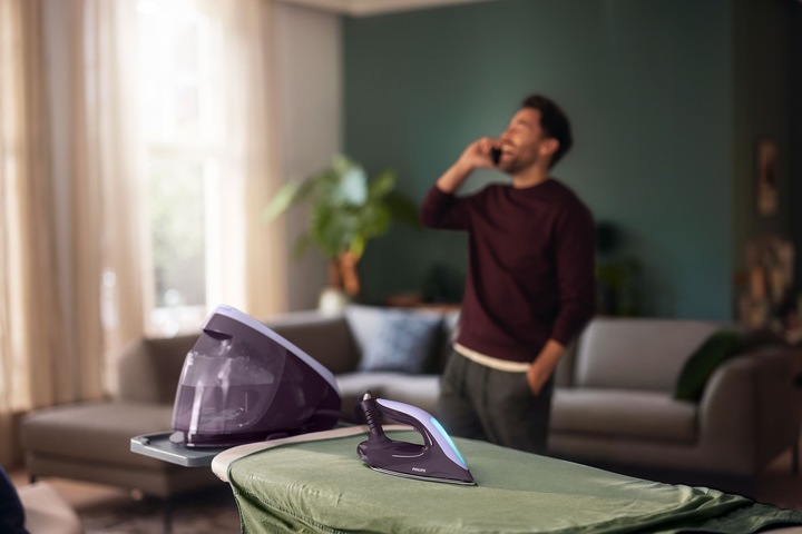 Actual product image Philips PSG7050/30 (2100 W, 600 g/min)