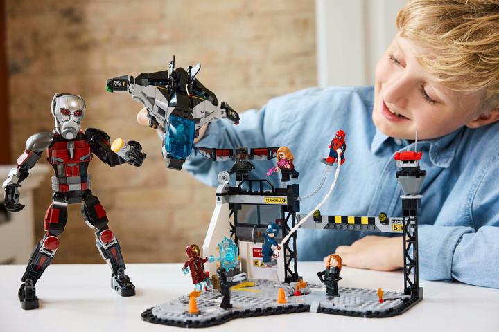 Produktbild LEGO Captain America: Civil War Actionduell (LEGO Marvel)