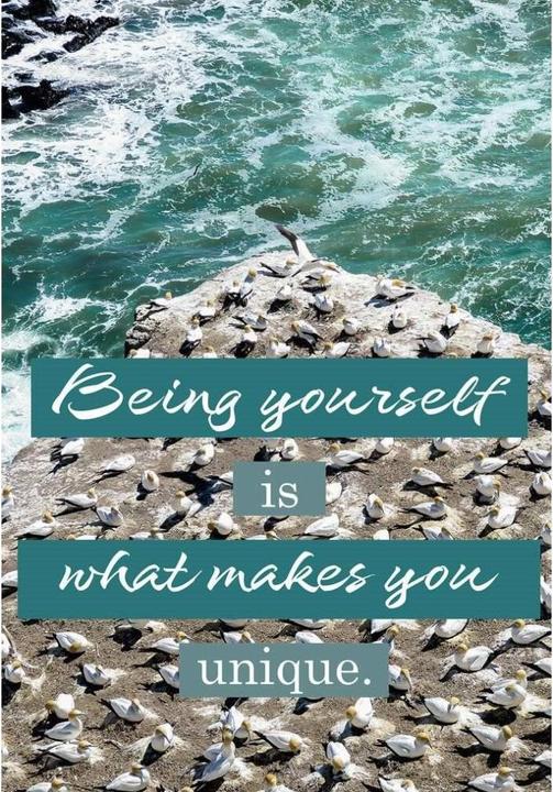 Produktbild Ravensburger Beeing yourself is what makes you unique (99 Teile)