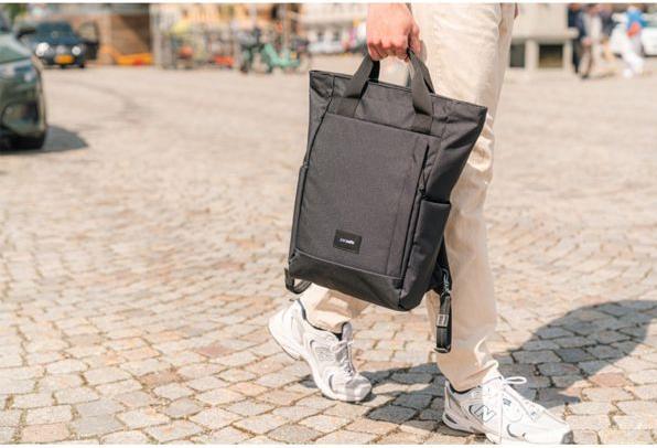 Produktbild Pacsafe Totepack schwarz (15 l)