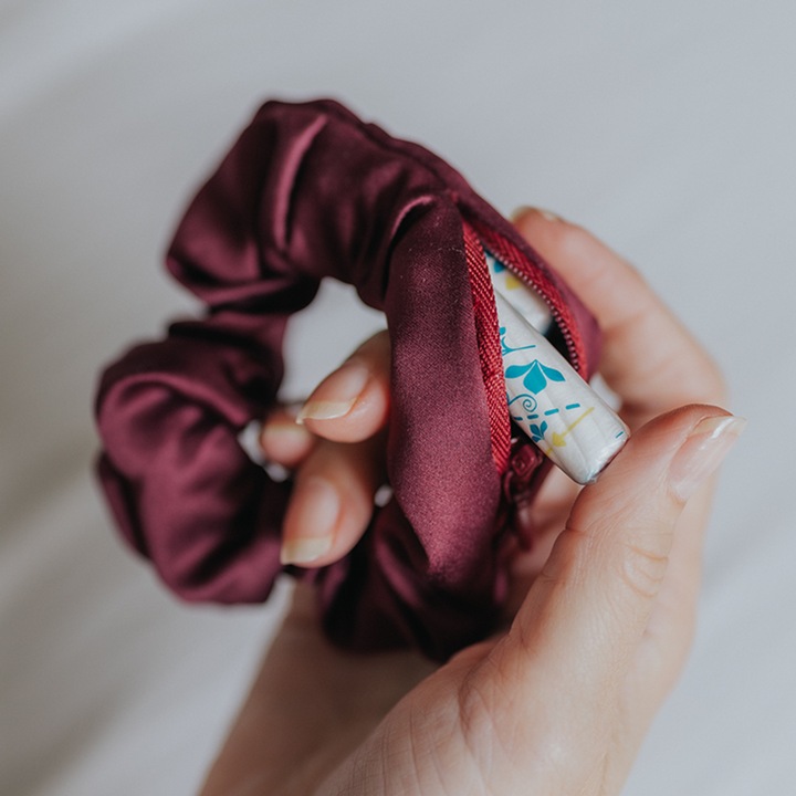 Produktbild My Own Filo Scrunchie with Secret Pocket - Purple