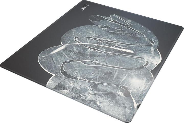 Actual product image CHERRY xtrfy GP4 (L)