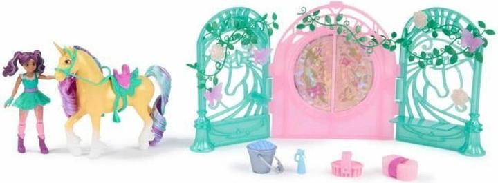 Actual product image Unicorn Academy - Small Doll Ava & Leaf Stable Playset