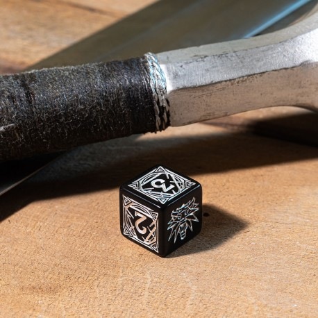 Actual product image Q Workshop SWGE37 - Witcher Dice Set: Geralt - The Silver Sword
