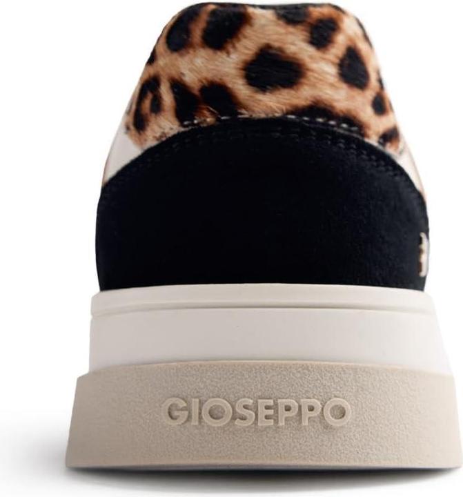 Actual product image Gioseppo Lothrop (37)