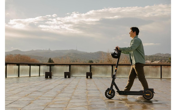 Produktbild Segway-Ninebot Max G2 D (20 km/h, 70 km, 450 W)