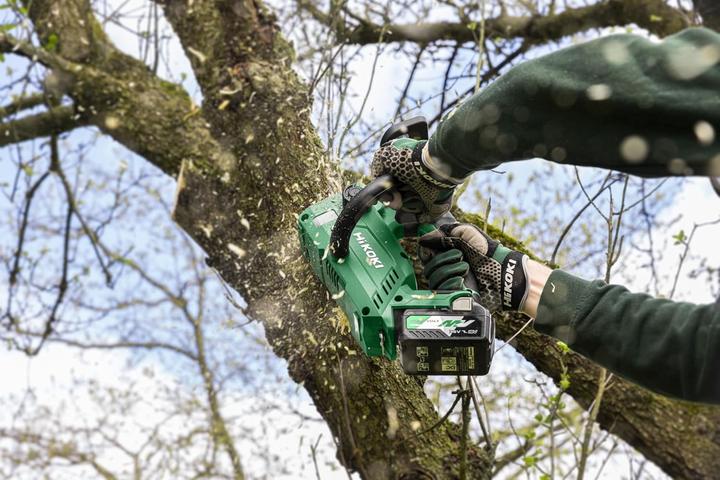 Actual product image Hikoki CS3630DCW4Z (Battery chain saw)