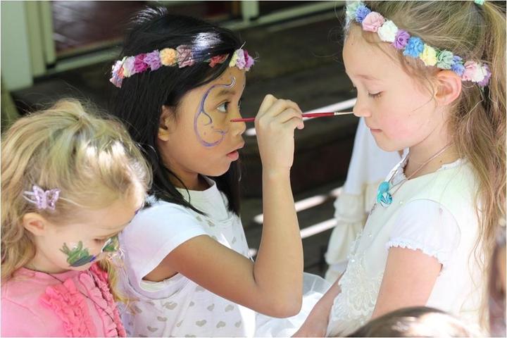 Produktbild Natural Earth Paint Natürliche Gesichtsfarbe Kit - 6 Farben