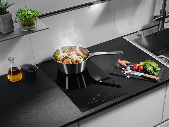 Produktbild AEG IKB32300CB