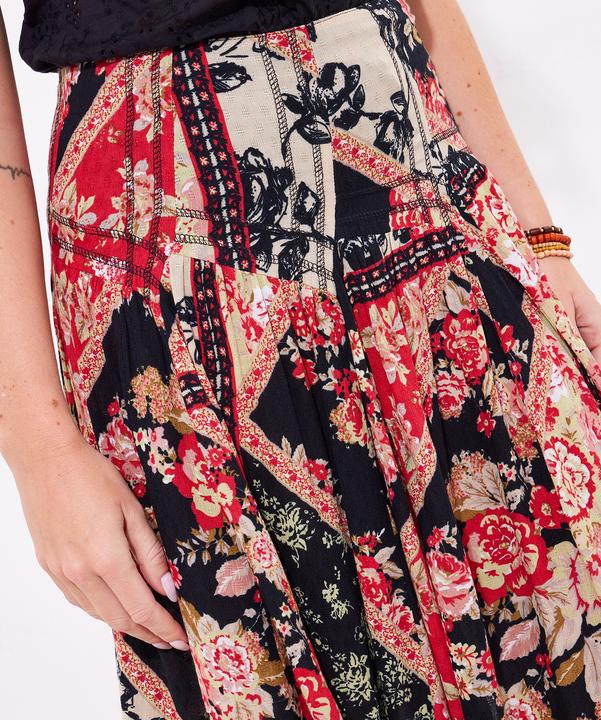 Actual product image Joe Browns Floral Patchwork Knee-Length Skirt (46)