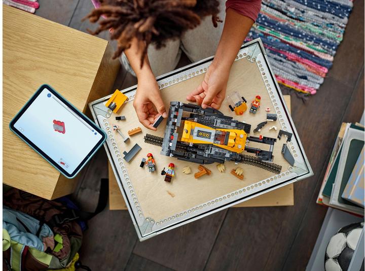 Actual product image LEGO Gelber Bulldozer mit Frontlader