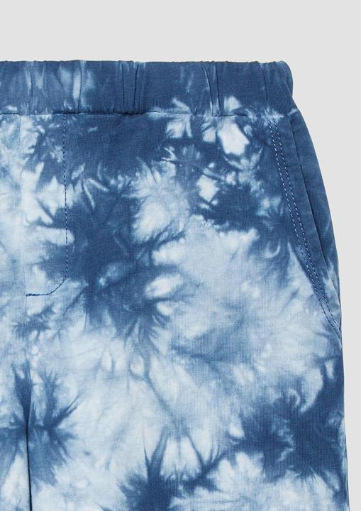 Actual product image S.Oliver Leggins Loose-Fit-Bermuda in Batikoptik (110)