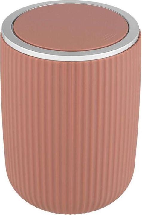 Dusky pink