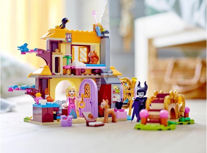 Produktbild LEGO Auroras Hütte im Wald (43188, LEGO Disney)