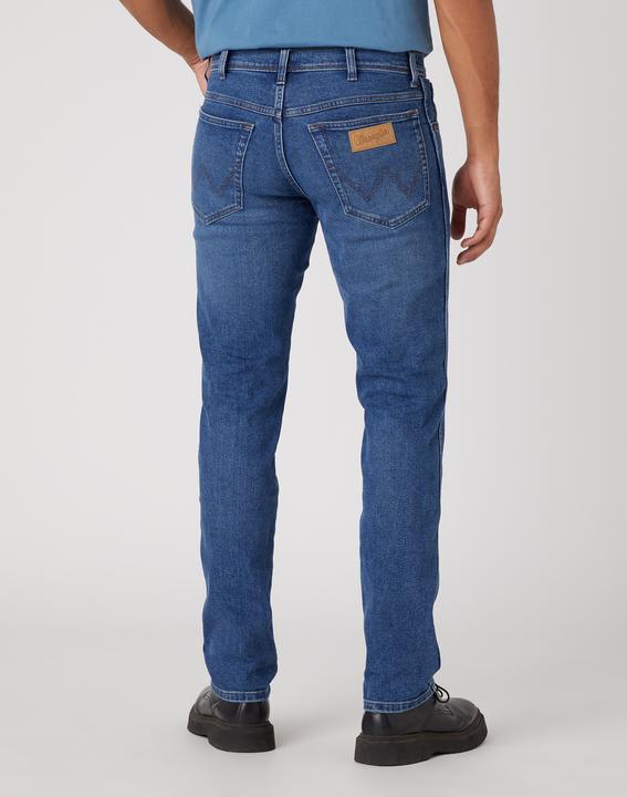 Actual product image Wrangler Texas Slim (30)
