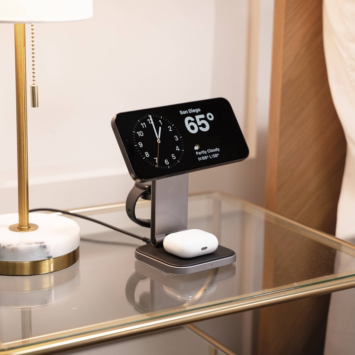 Actual product image Satechi 3-in-1 Fortable Stand (15 W)