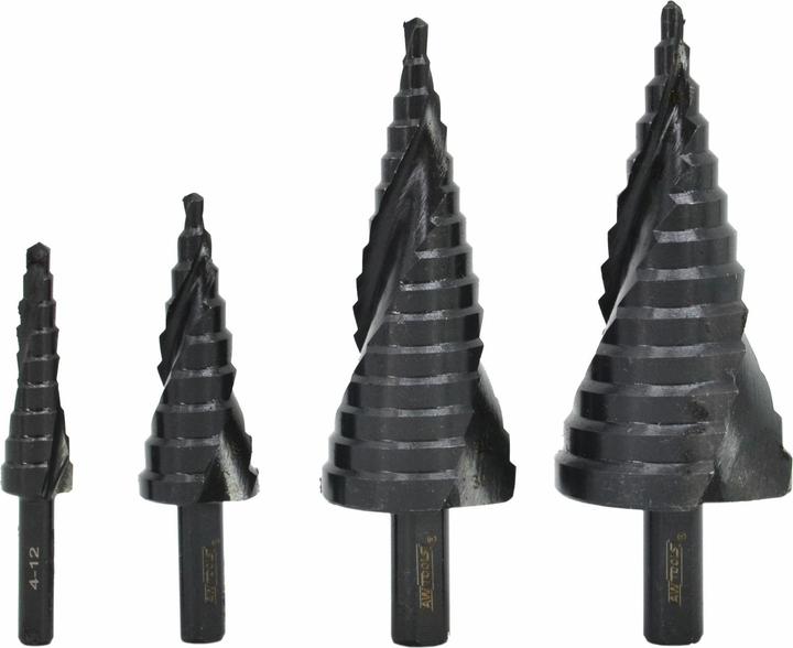 Produktbild Awtools AW WIERTŁO STOPNIOWE SPIRALNE KPL. 4szt./ 4-12 4-20 4-32 4-39mm/ AICrN/ CZARNE/ ETUI PLASTIK (Ø 4-32mm)