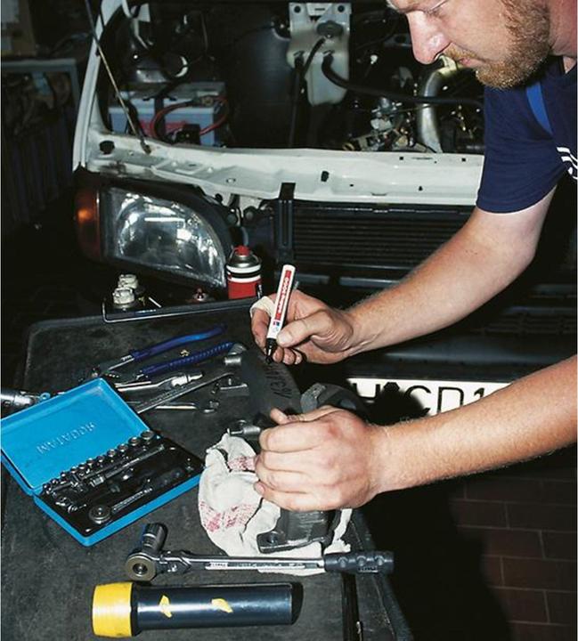 Produktbild Edding Permanent Marker 8300 (1 x)