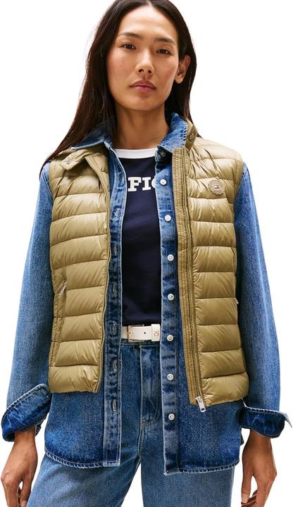 Actual product image Tommy Hilfiger Authentic and Original, Sustainably Produced Style (L)